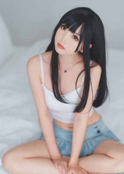 动漫美女靠逼视频_4K在线播放观看