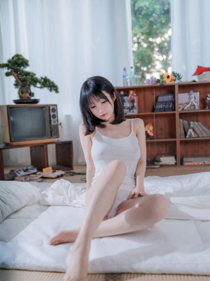 日本学生三级在线观看_剧情片免费观看电视剧